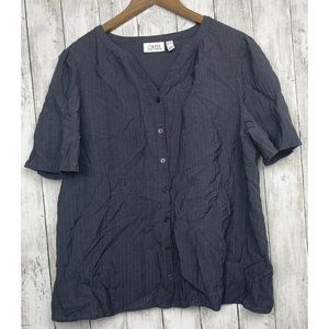 D&CO Denim and Company Blouse L  short sleeve v neck button up shirt Gray